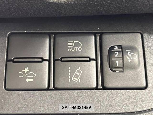Toyota SIENTA 2019-03 285035-5