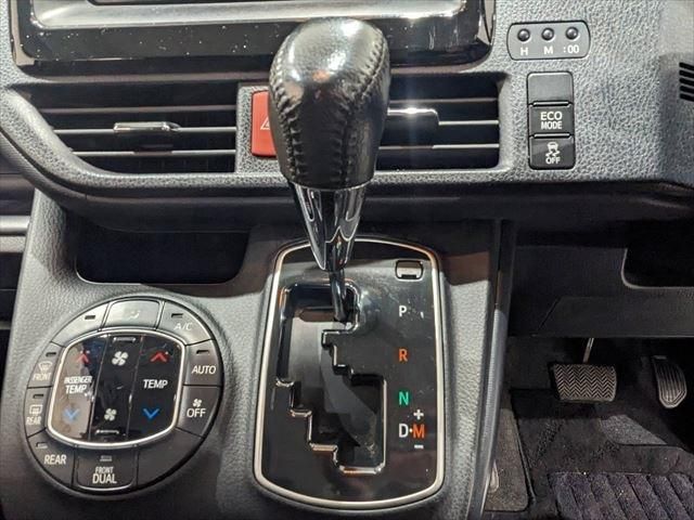 Toyota VOXY 2014-07 27544-27