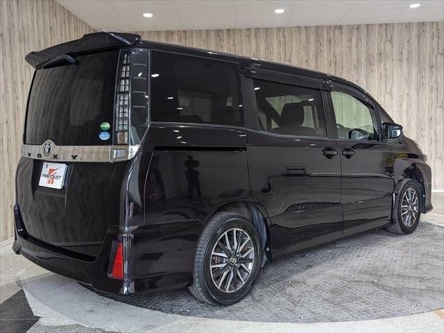 Toyota VOXY 2014-07 27544-4
