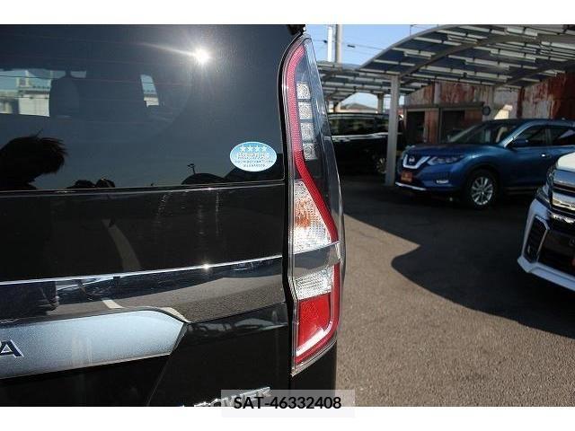 Nissan SERENA 2019-12 215394-11
