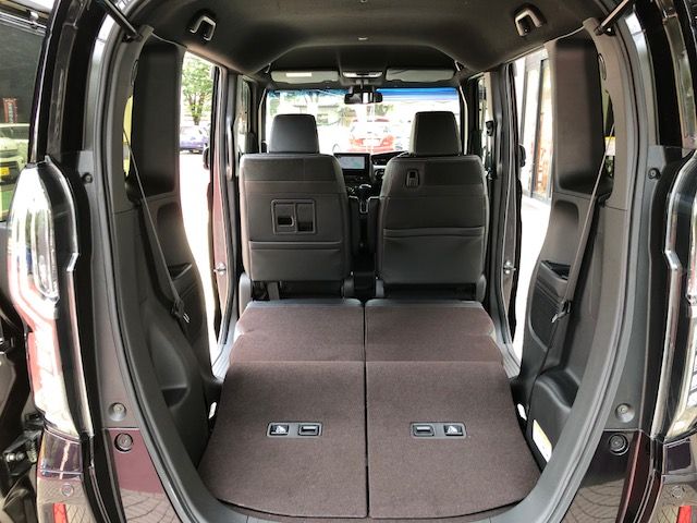 Honda N BOX CUSTOM 2017-11 11408-22