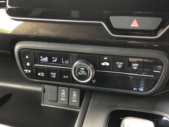 Honda N BOX CUSTOM 2017-11 11408-14