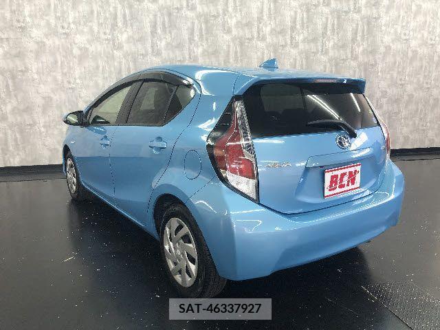 Toyota AQUA 2015-07 356230-8