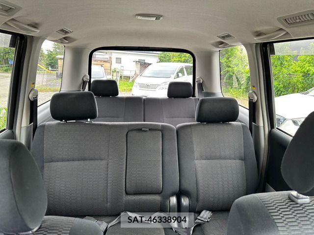 Toyota VOXY 2007-05 289216-10