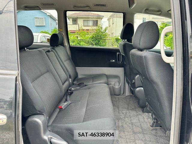 Toyota VOXY 2007-05 289216-12