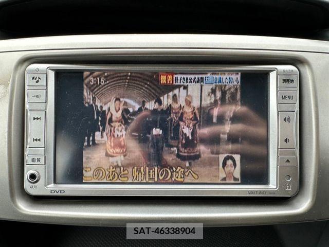 Toyota VOXY 2007-05 289216-17