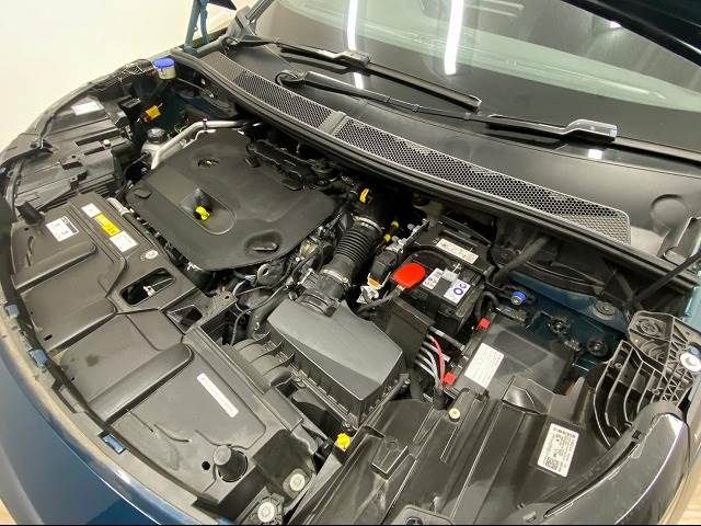 Peugeot 3008 2021-11 18098-17
