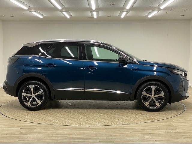 Peugeot 3008 2021-11 18098-16
