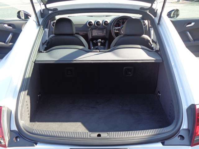 Audi TT 2014-04 25036-6
