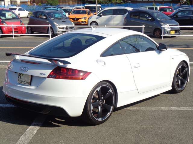 Audi TT 2014-04 25036-17