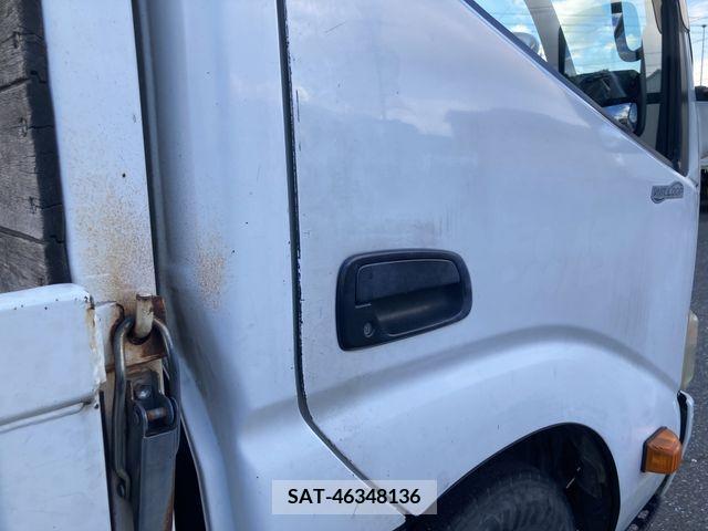 Hino DUTRO 2011-11 320369-13
