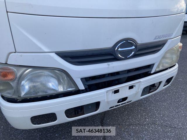 Hino DUTRO 2011-11 320369-11