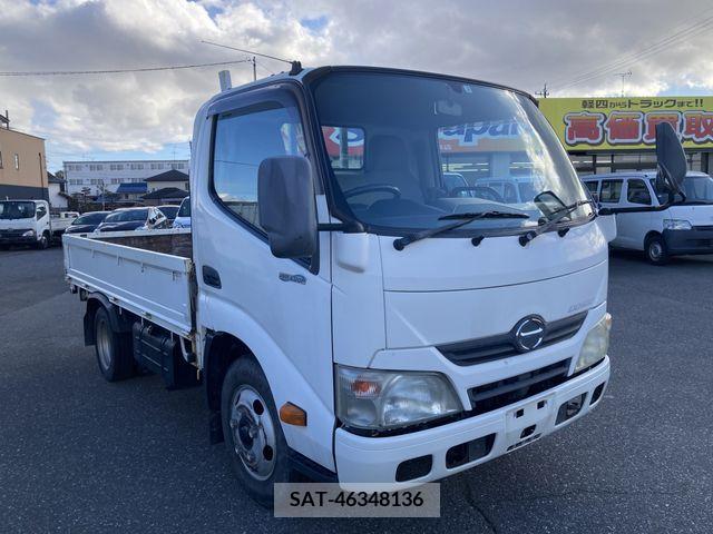 Hino DUTRO 2011-11 320369-0