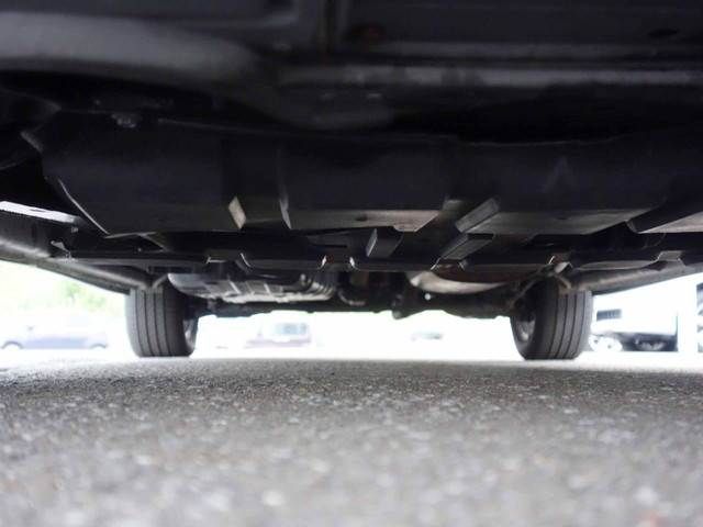 Nissan ELGRAND 2008-03 24137-19