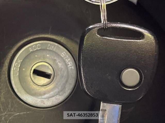 Suzuki ALTO 2019-05 328252-4