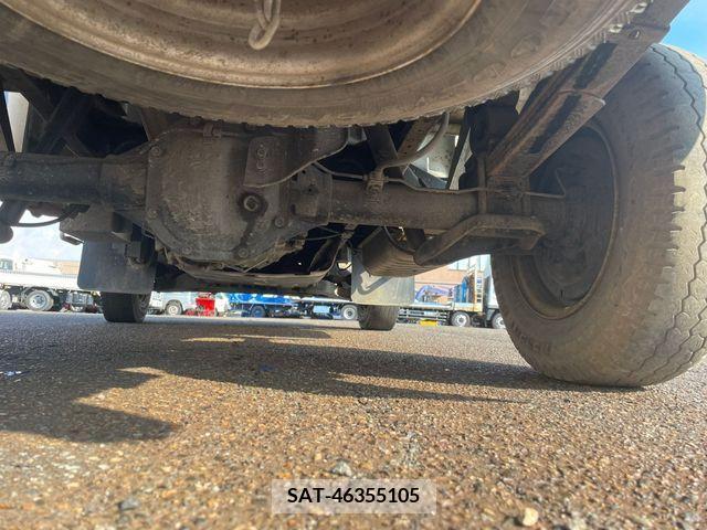 Nissan ATLAS 2001-11 251566-13