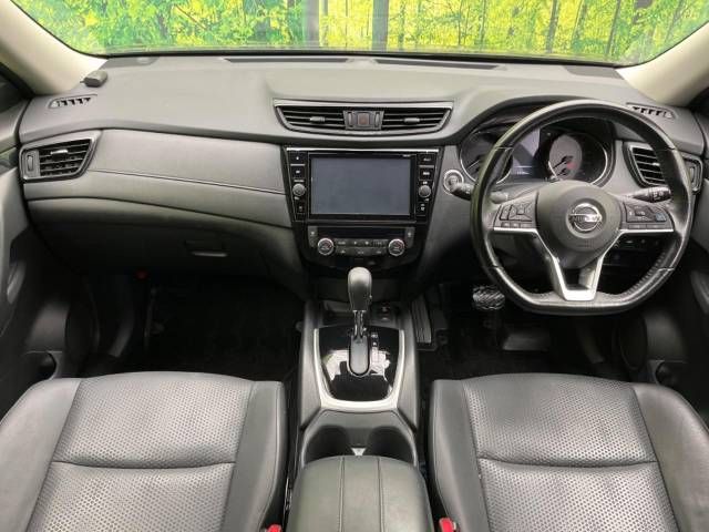 Nissan X-TRAIL 2019-02 195629-1
