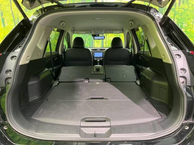 Nissan X-TRAIL 2019-02 195629-11