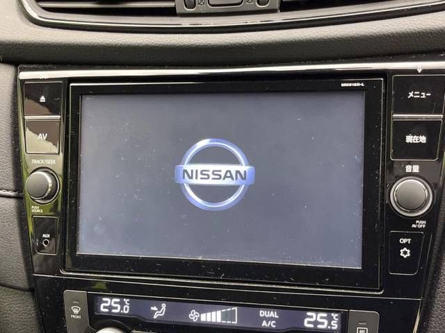 Nissan X-TRAIL 2019-02 195629-2