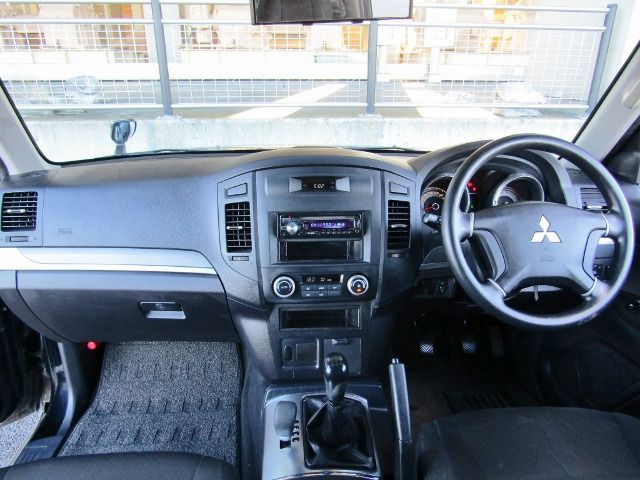 Mitsubishi PAJERO 2010-04 181634-8