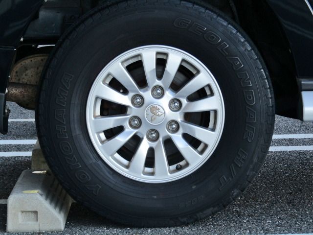 Mitsubishi PAJERO 2010-04 181634-17