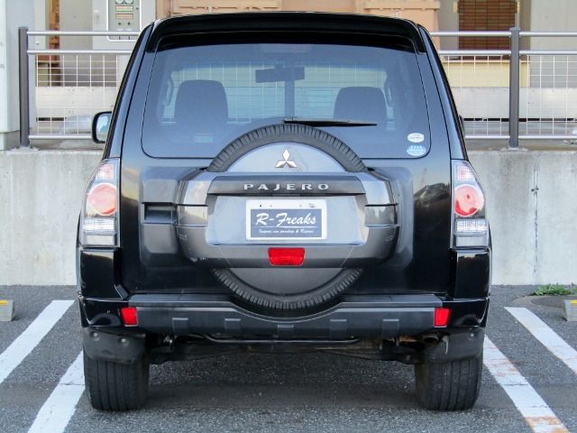 Mitsubishi PAJERO 2010-04 181634-5