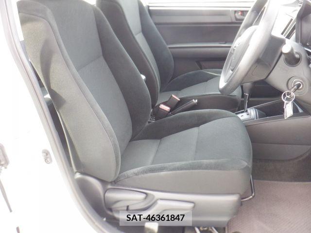 Toyota COROLLA AXIO 2018-11 217668-13
