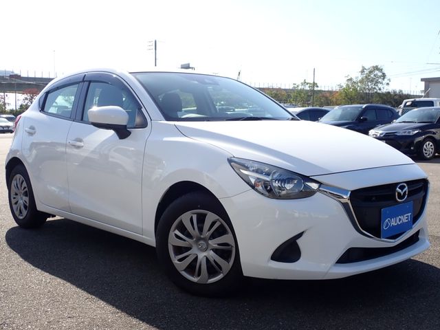 Mazda DEMIO 2018-11 180743-0