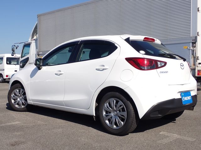 Mazda DEMIO 2018-11 180743-2