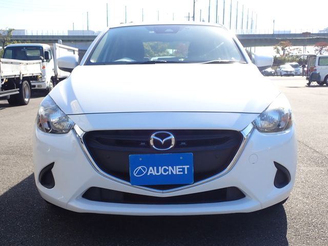 Mazda DEMIO 2018-11 180743-5