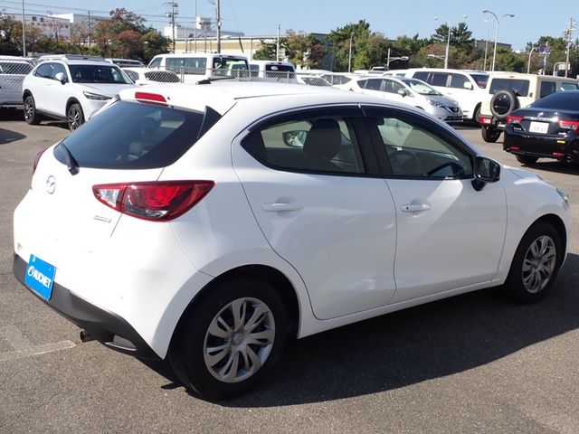 Mazda DEMIO 2018-11 180743-7