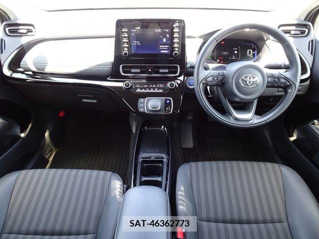Toyota AQUA 2021-08 261175-3