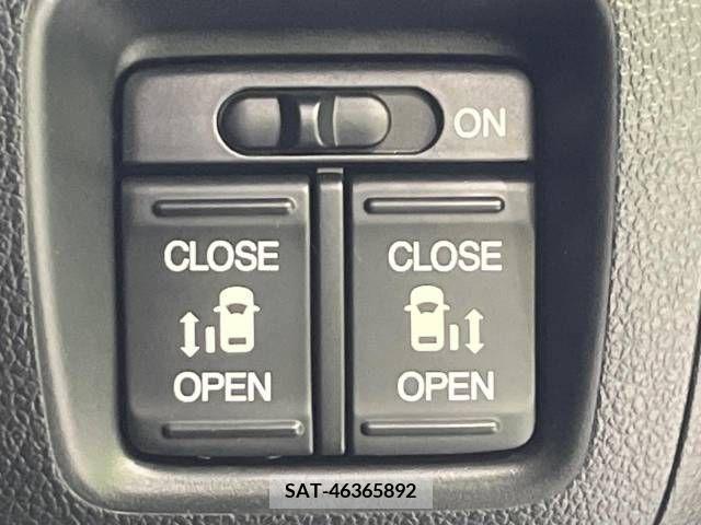 Honda N BOX CUSTOM 2012-03 306872-4