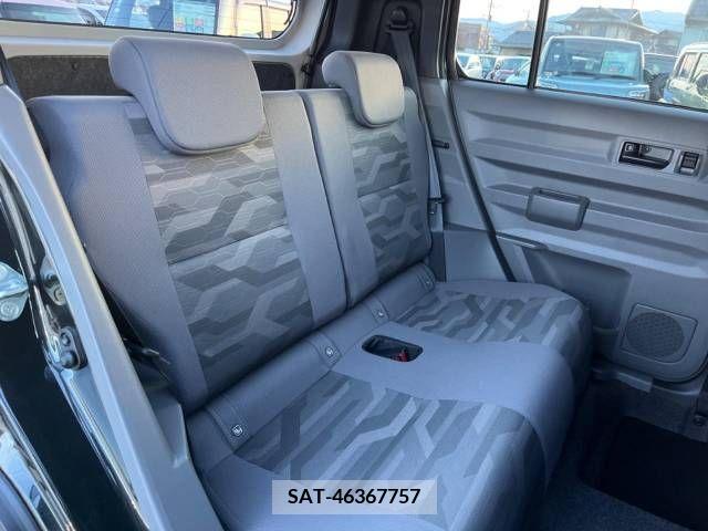 Daihatsu TAFT 2020-10 215836-9