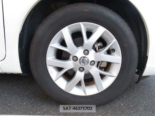 Nissan NOTE 2017-08 206956-16