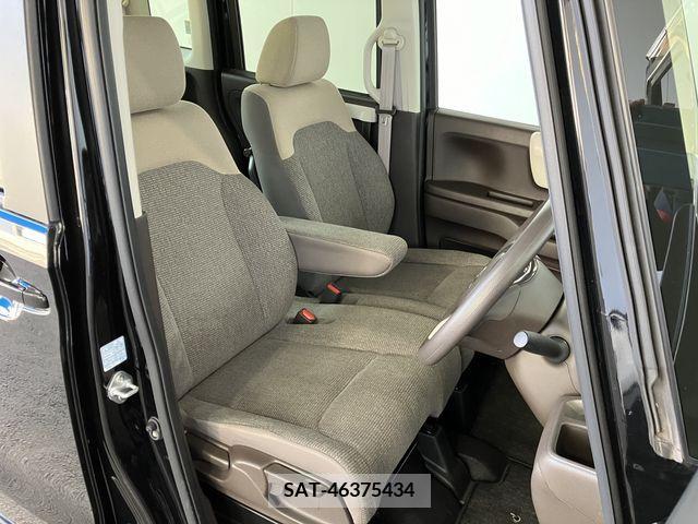 Honda N BOX 2022-06 340226-24