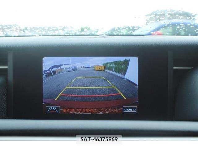 Lexus IS 2016-08 388358-2