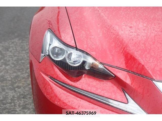 Lexus IS 2016-08 388358-8