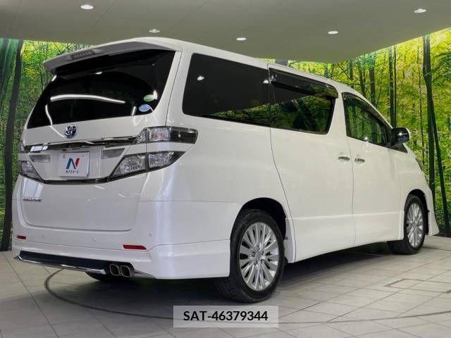 Toyota VELLFIRE 2013-06 339698-18