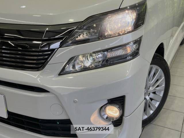 Toyota VELLFIRE 2013-06 339698-13