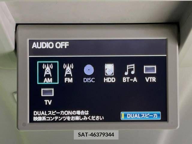 Toyota VELLFIRE 2013-06 339698-2