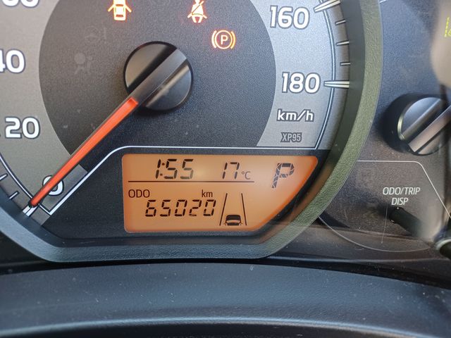 Toyota VITZ 2018-04 2133-14