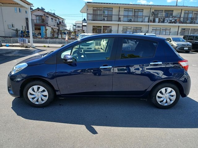 Toyota VITZ 2018-04 2133-4