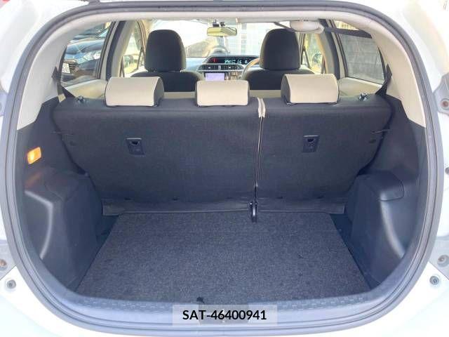 Toyota AQUA 2014-03 314184-10
