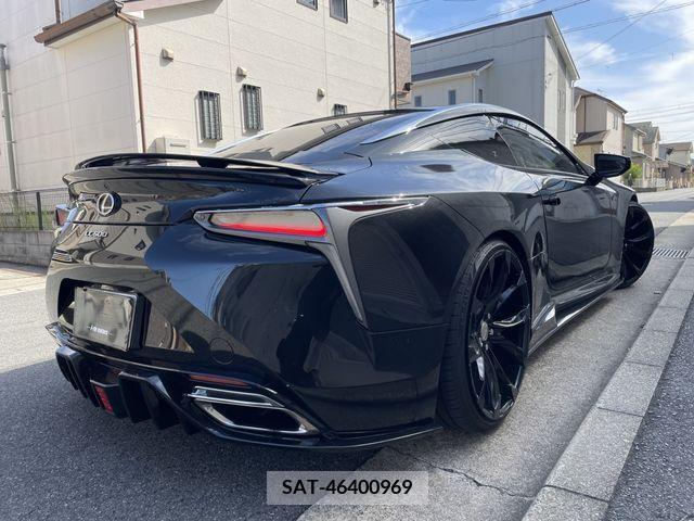 Lexus LC 2018-01 204009-2