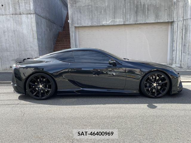 Lexus LC 2018-01 204009-7