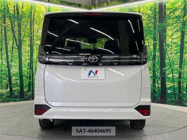 Toyota VOXY 2023-10 289241-16