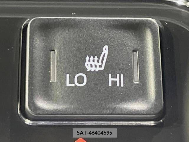 Toyota VOXY 2023-10 289241-6
