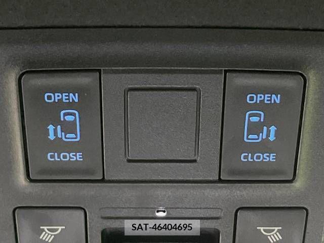 Toyota VOXY 2023-10 289241-5