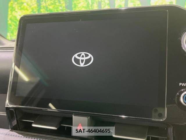 Toyota VOXY 2023-10 289241-2
